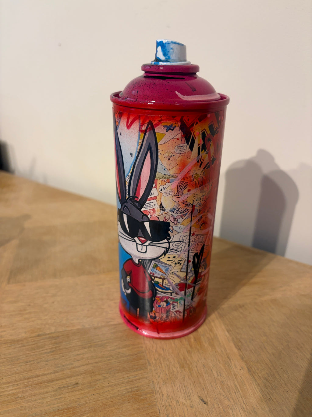 Bombe de Peinture Customisée Pop Art par Vincent Streiff